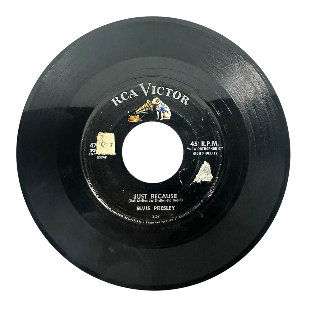 Elvis Presley Blue Moon / Just Because 45 RPM RCA Victor records 47-6640 1956